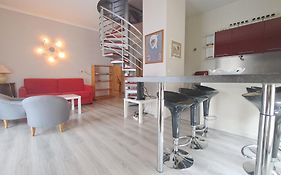Duplex Quartier Cathedrale Parking Prive